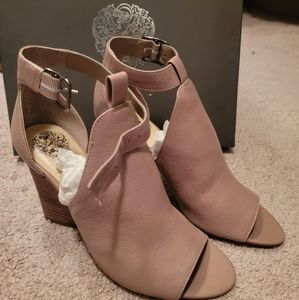 Vince Camuto VC-Adaren